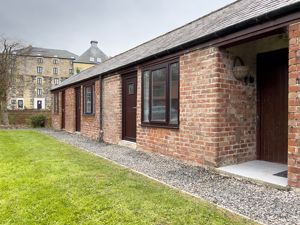 Photo 19- click for photo gallery